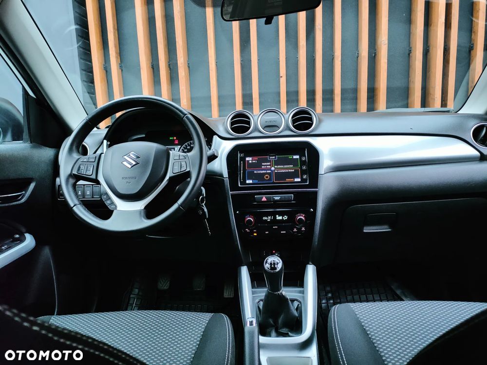 Suzuki Vitara 1.6 Premium 2WD - 7