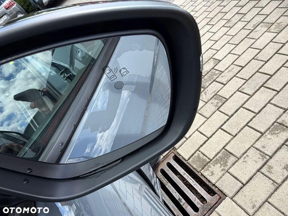 Opel Corsa 1.2 T mHEV EdCT - 13