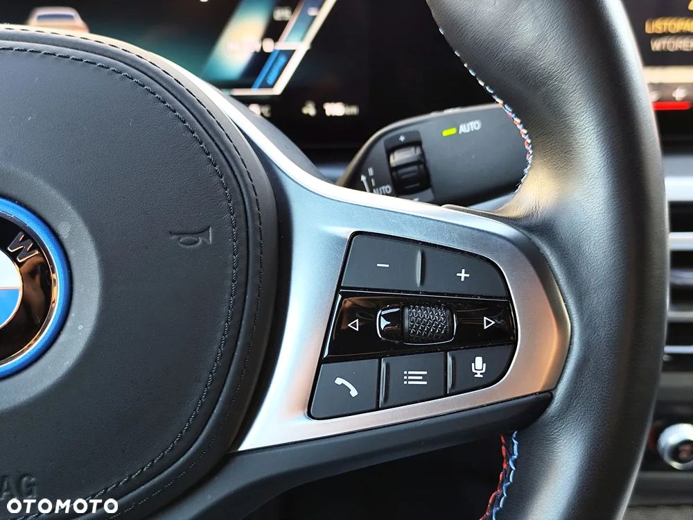 BMW i4 80.7kWh M50 - 16