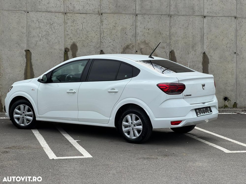 Dacia Logan TCe 90 MT6 Comfort - 8