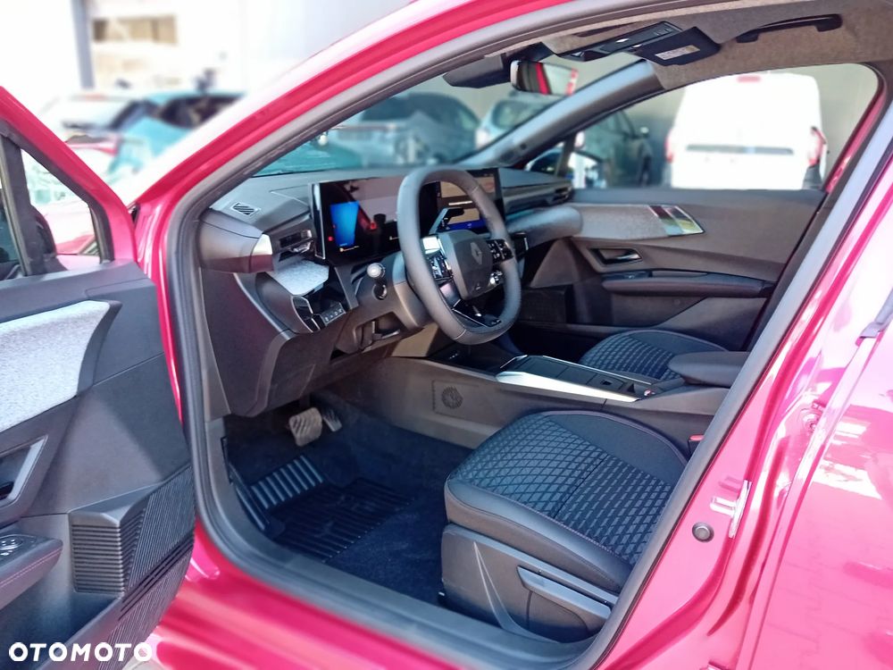 Renault Clio 1.2 TCe Techno EDC - 11