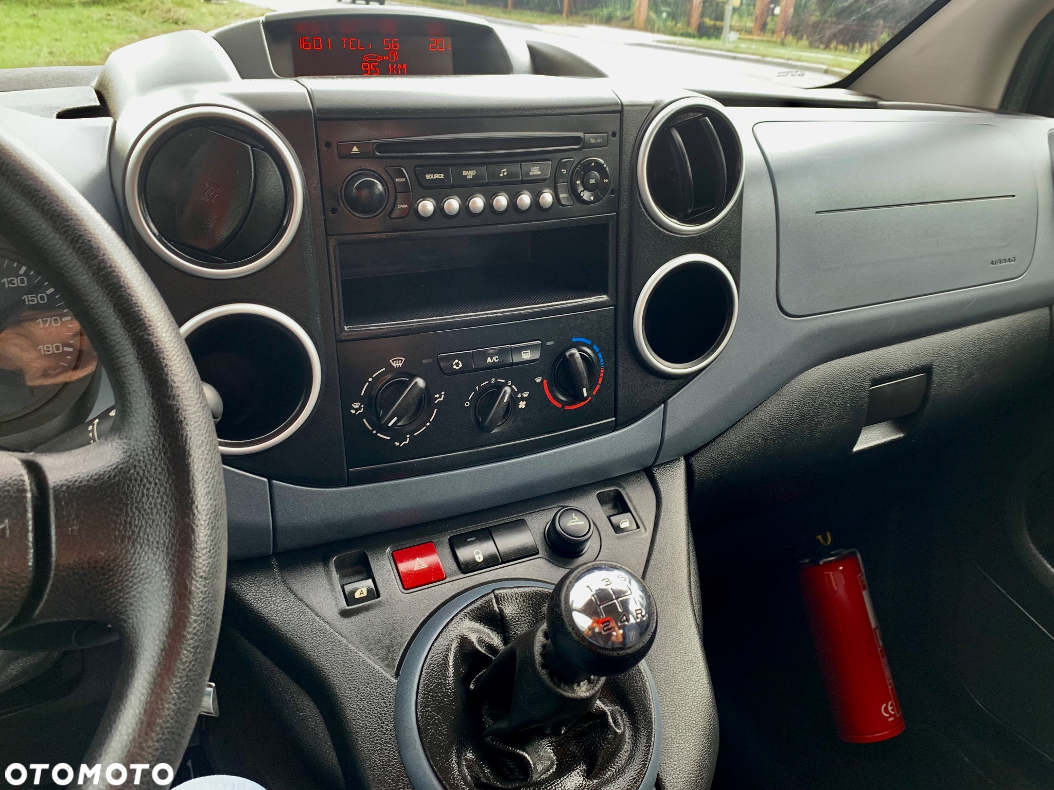 Peugeot Partner - 23