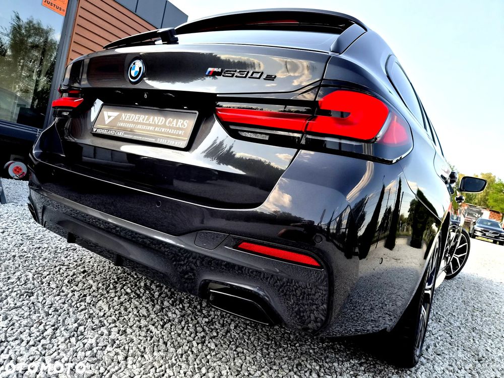 BMW Seria 5 530e M Sport sport - 36