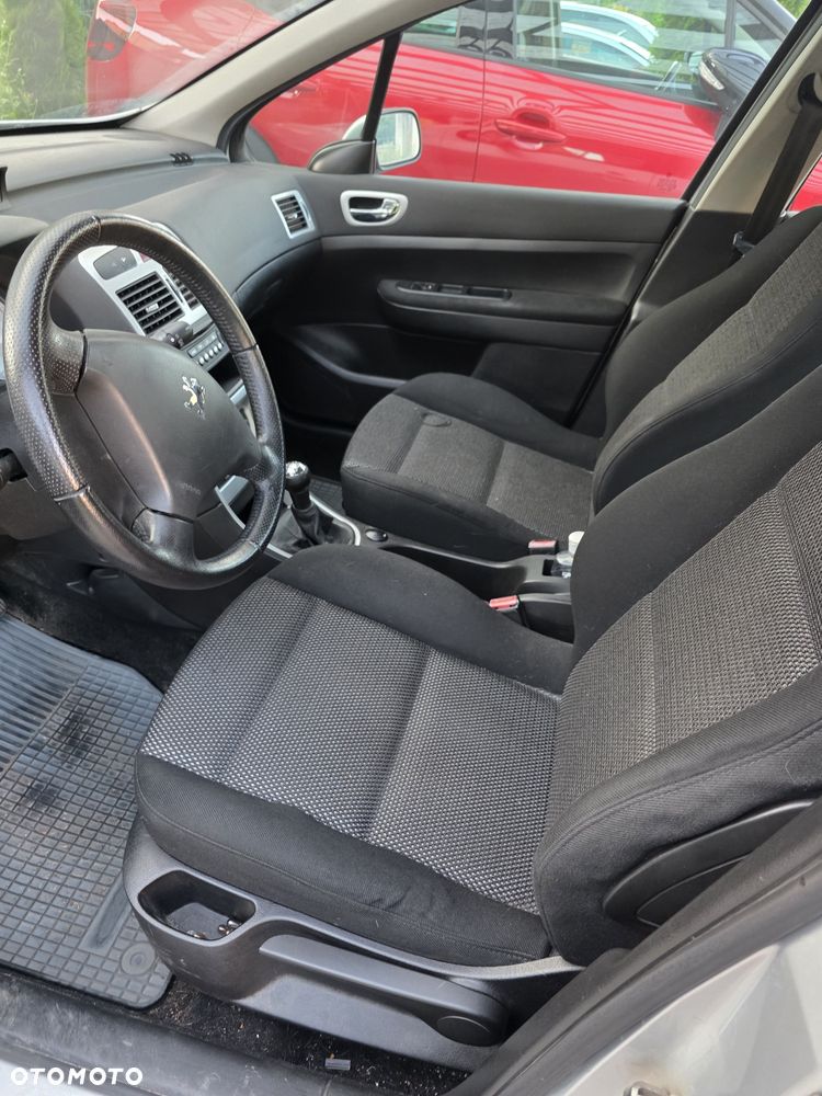 Peugeot 307 - 6