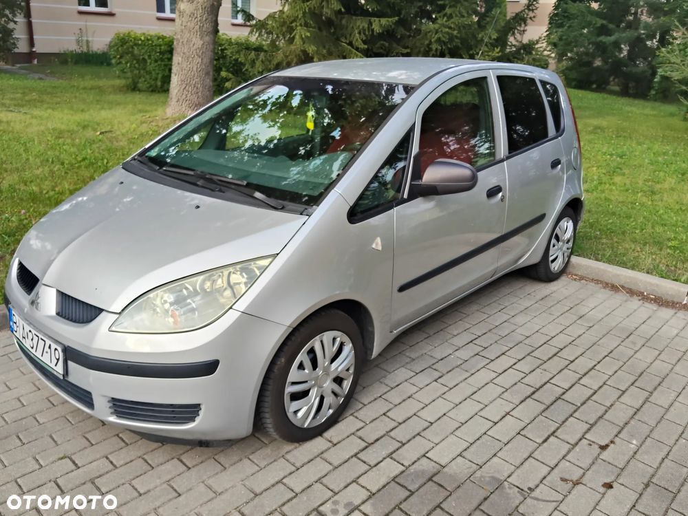 Mitsubishi Colt 1.1 Inform - 1
