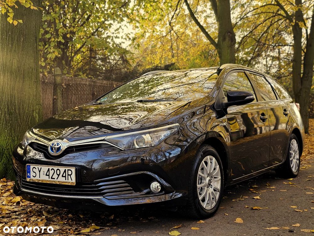 Toyota Auris 1.8 HSD Luna - 22