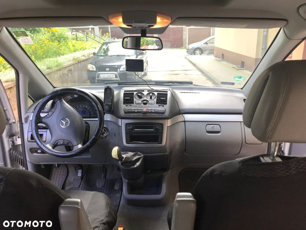 Mercedes-Benz Viano - 10