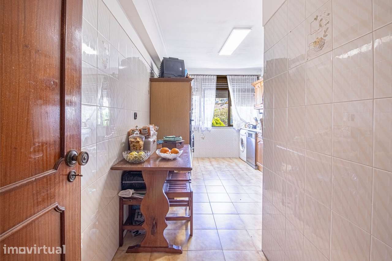 Apartamento T3 com garagem em Carnaxide - Grande imagem: 5/22