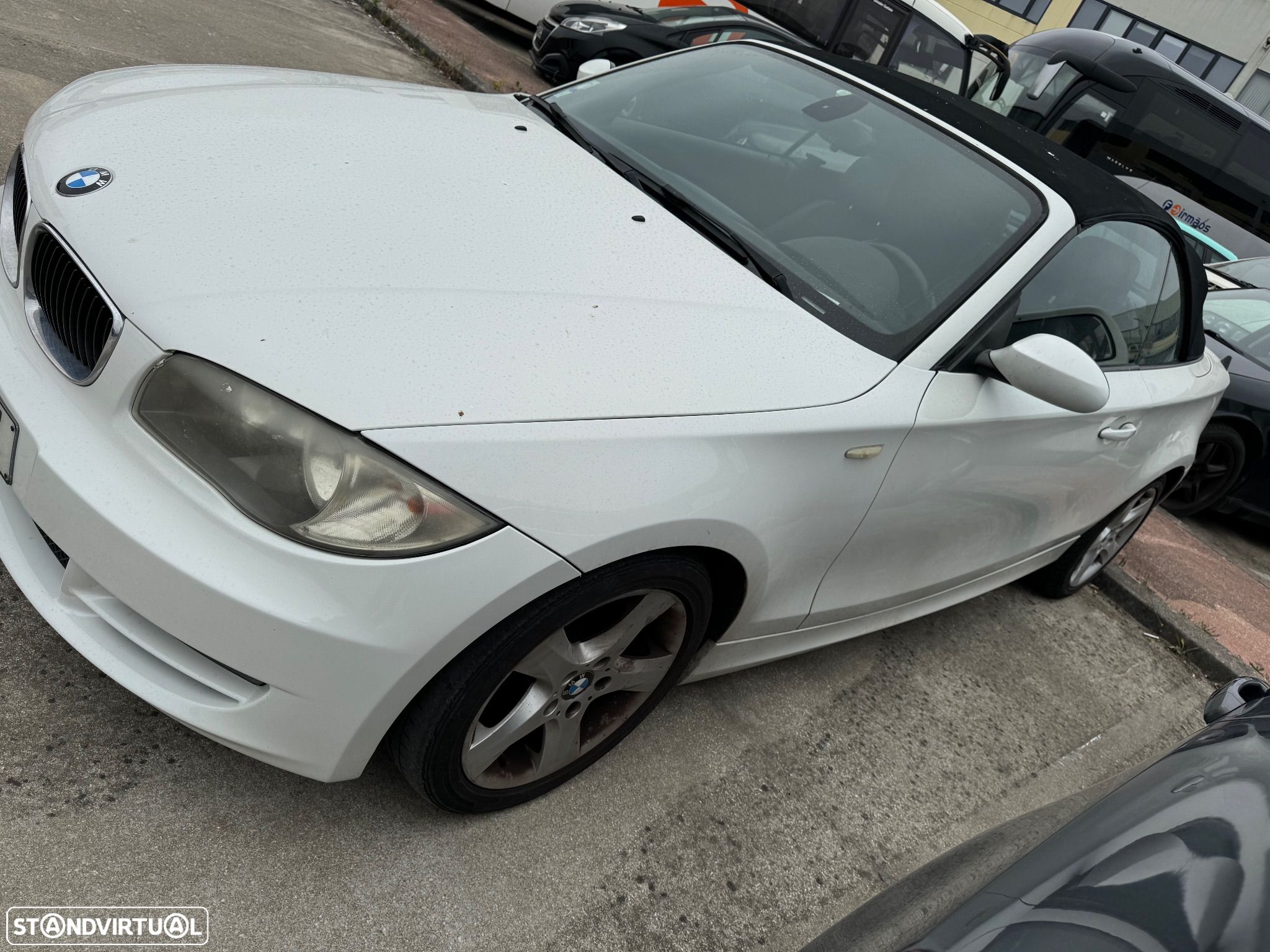BMW E88 Serie 1 Cabrio De 2008 para peças - 1