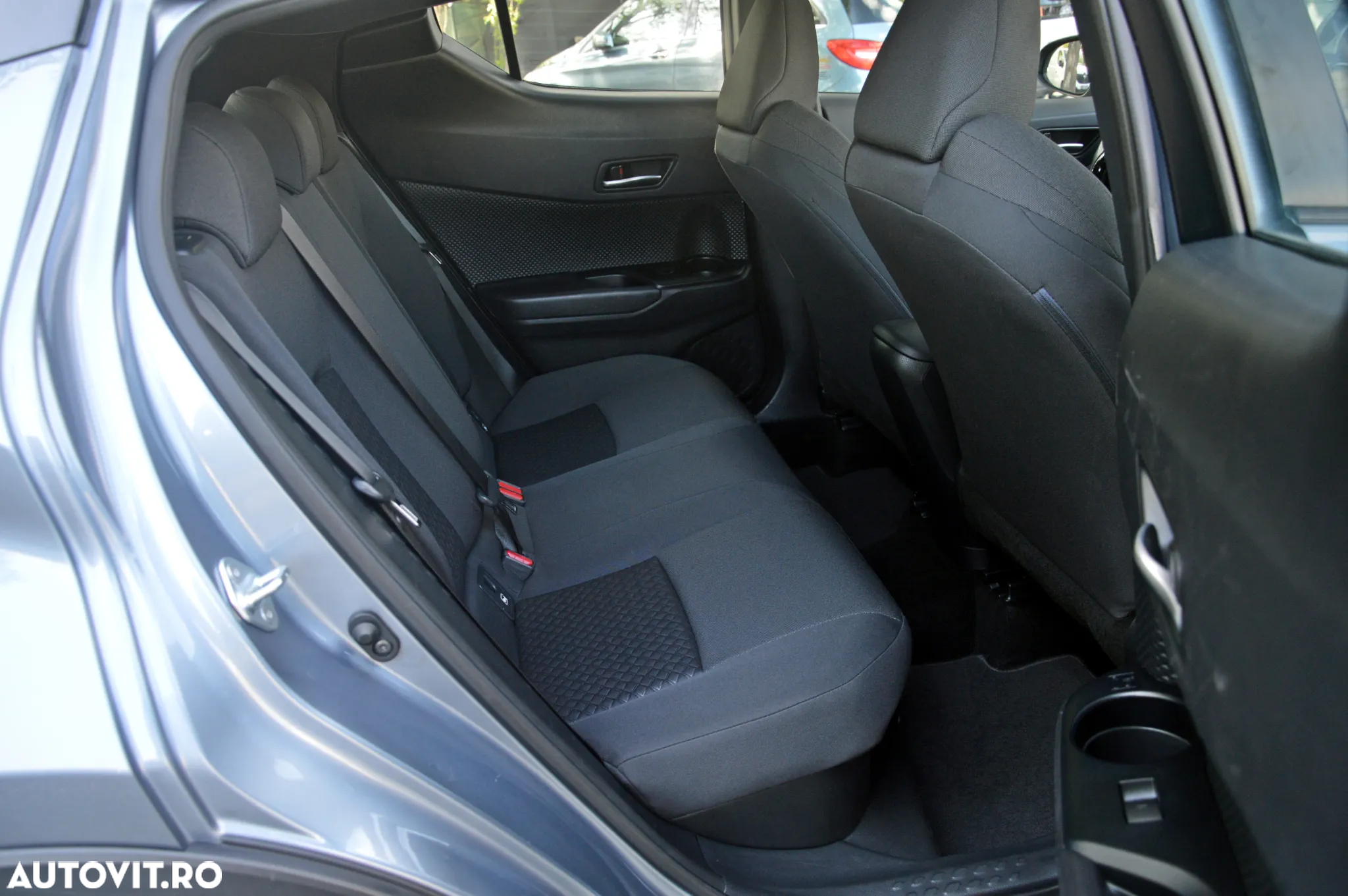 Toyota C-HR 1.8 HSD 122 CP 4x2 CVT C-enter - 6