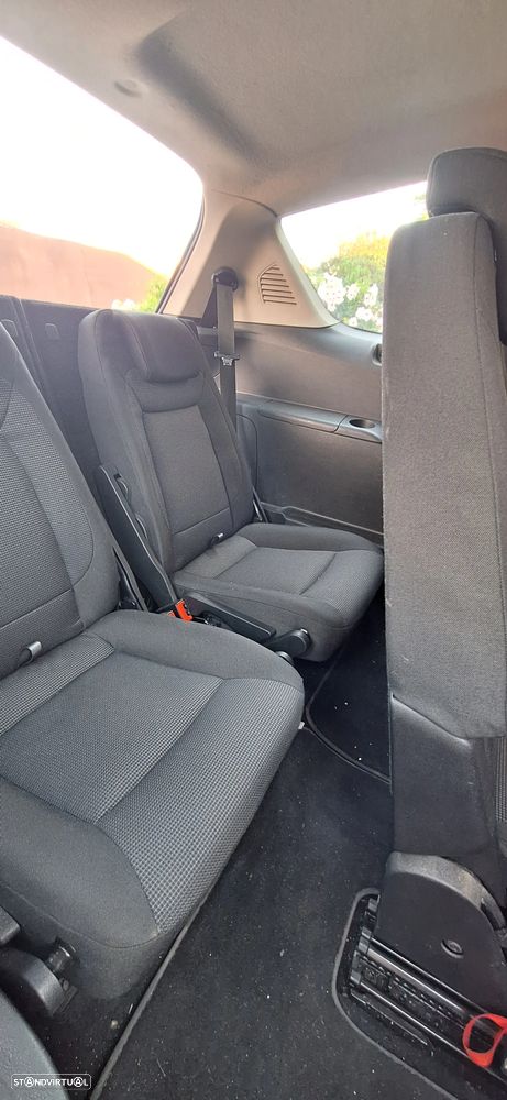 Ford S-Max 1.8 TDCi Trend 7L - 9
