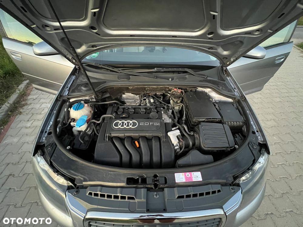 Audi A3 Sportback - 16