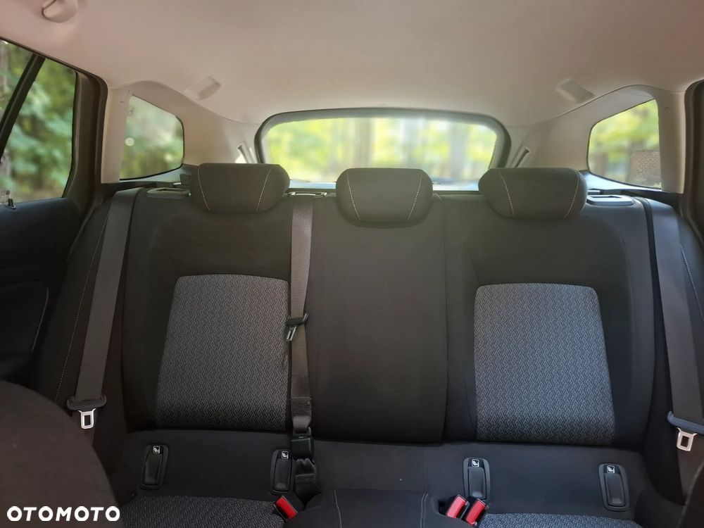 Opel Insignia 1.5 T Enjoy S&S - 32