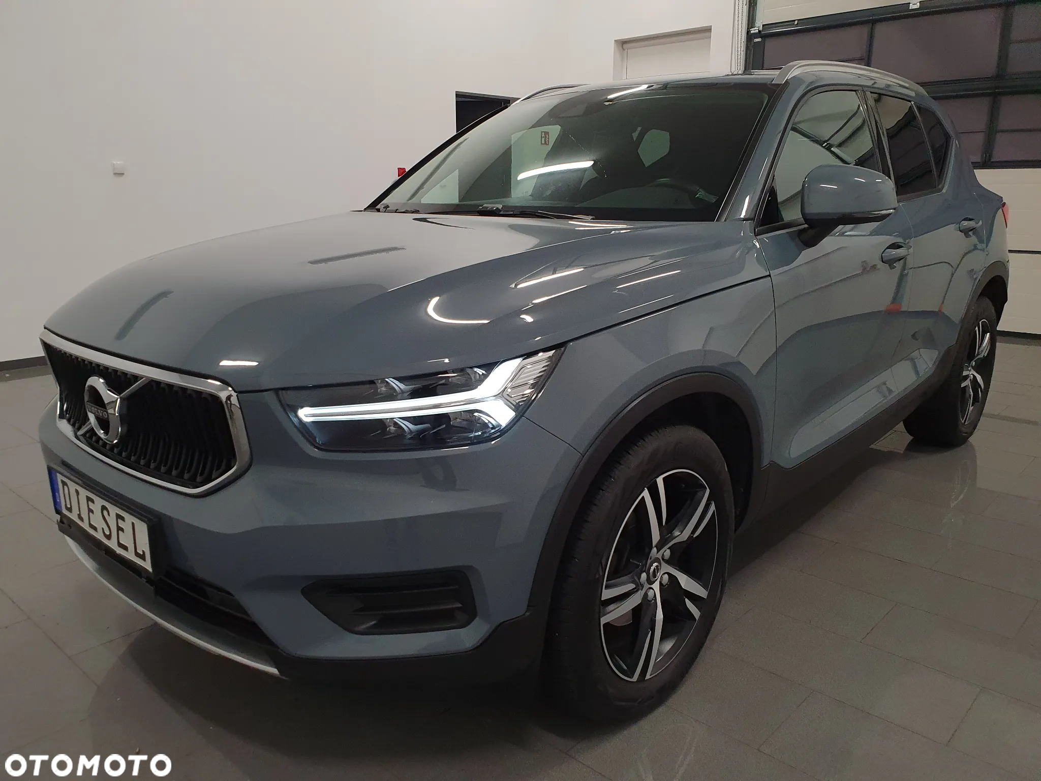 Volvo XC 40 D3 R-Design - 4