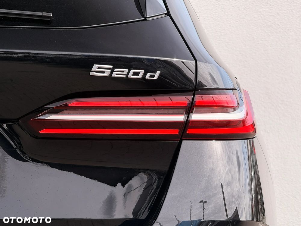 BMW Seria 5 520d - 8