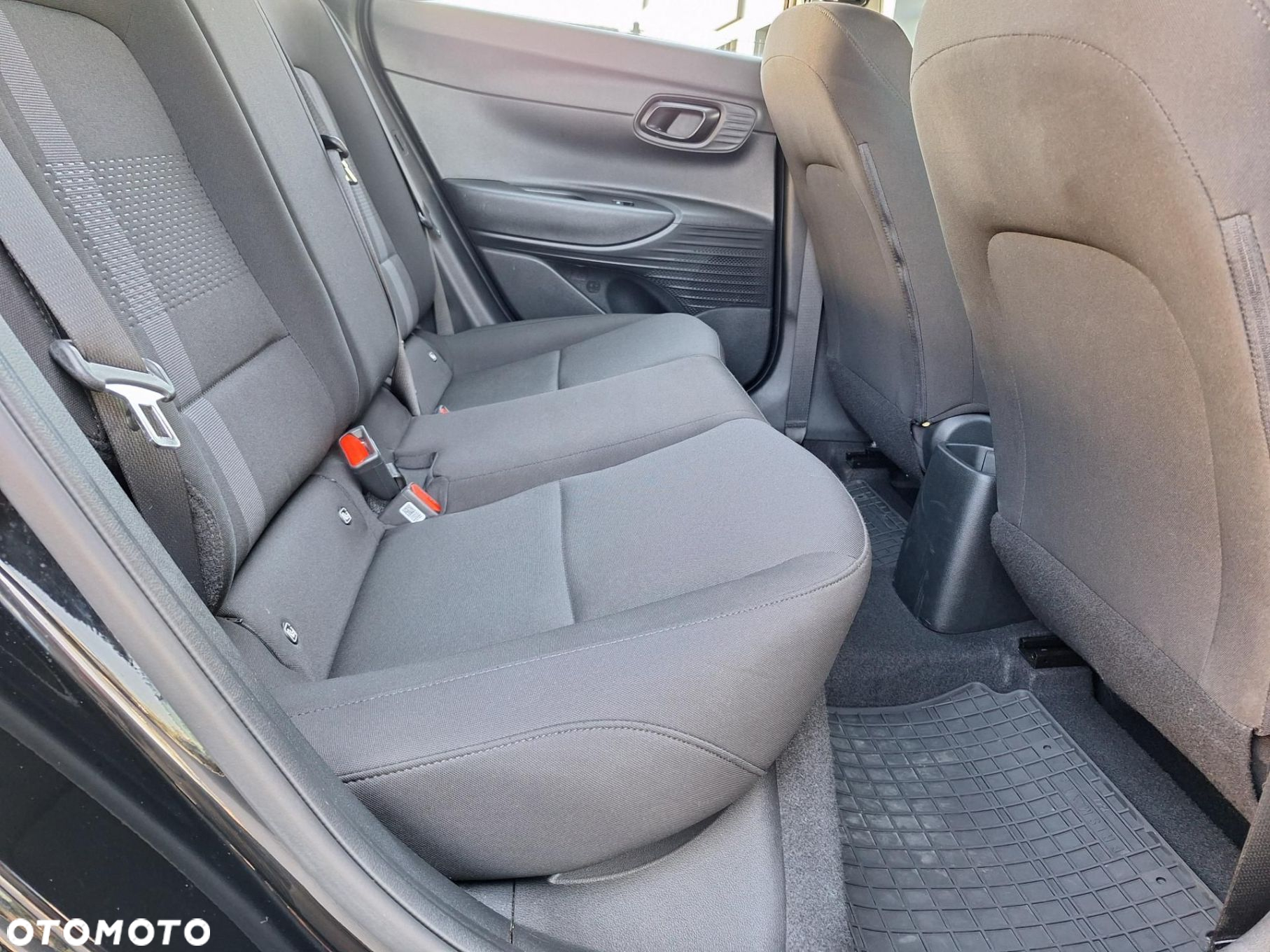 Hyundai i20 1.2 Modern - 28