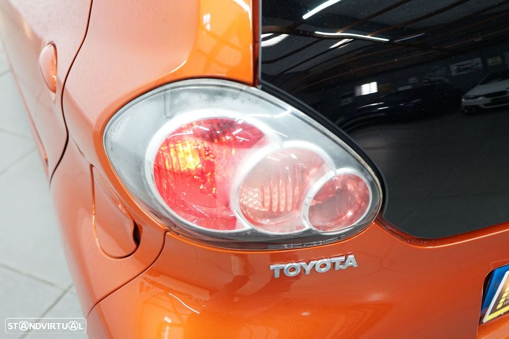 Toyota Aygo 1.0 Orange Edition - 12