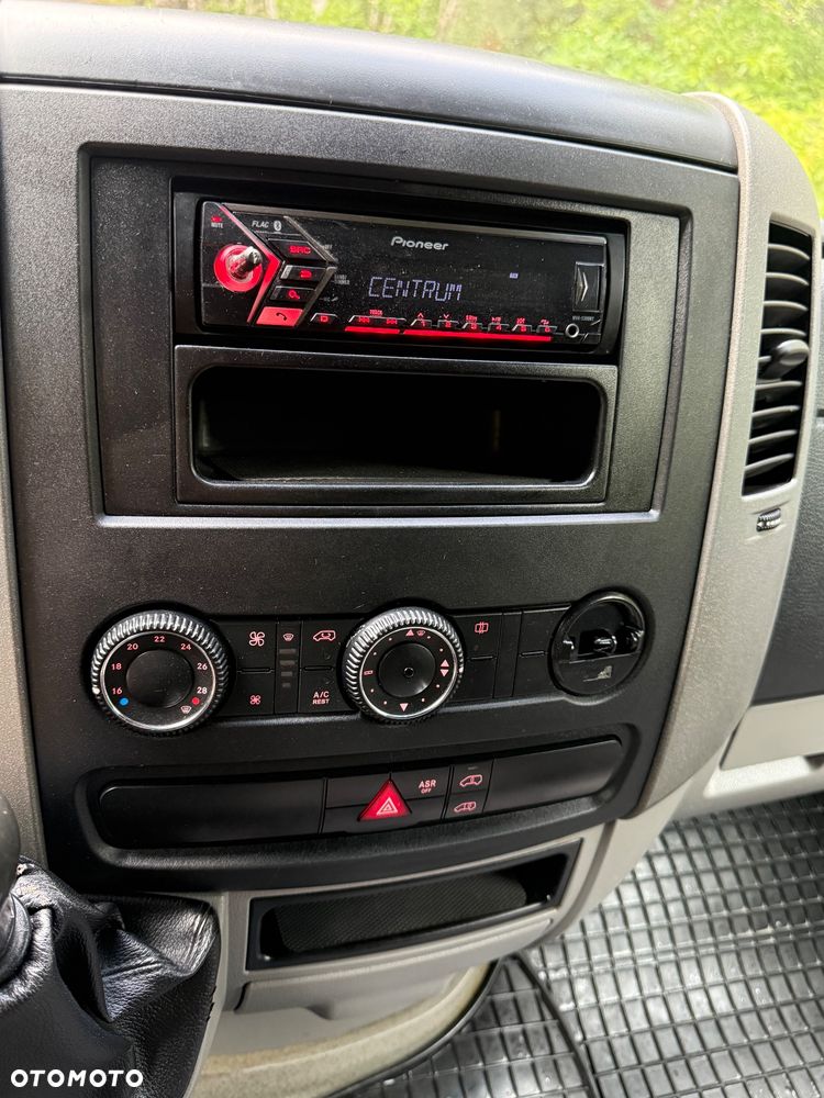 Volkswagen Crafter - 8