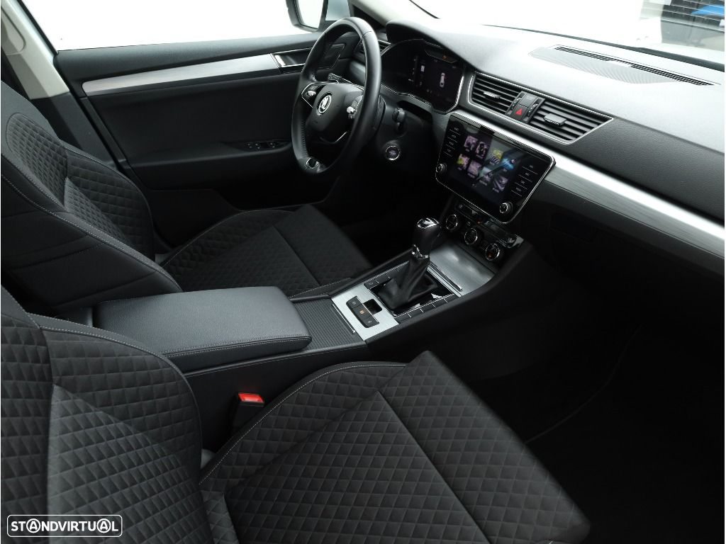 Skoda Superb Break - 14