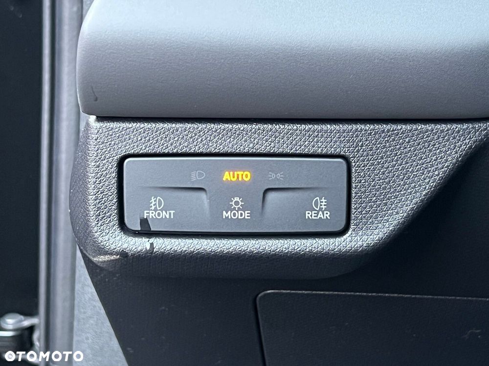 Cupra Terramar 1.5 eTSI mHEV DSG - 36
