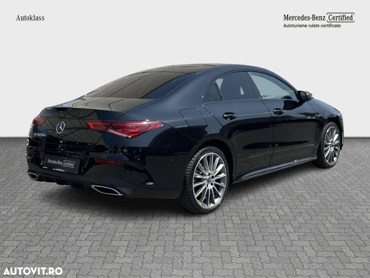 Mercedes-Benz CLA 250 e 8G-DCT AMG Line - 5