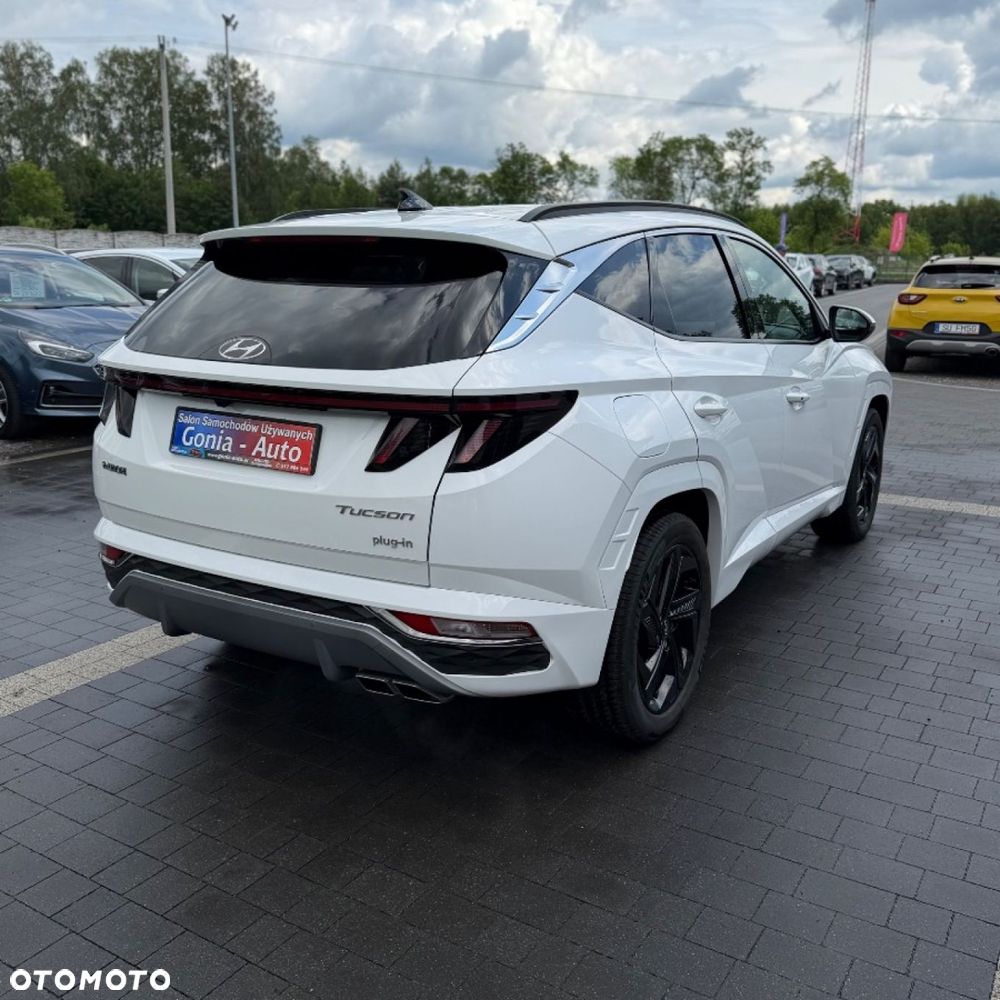 Hyundai Tucson - 8