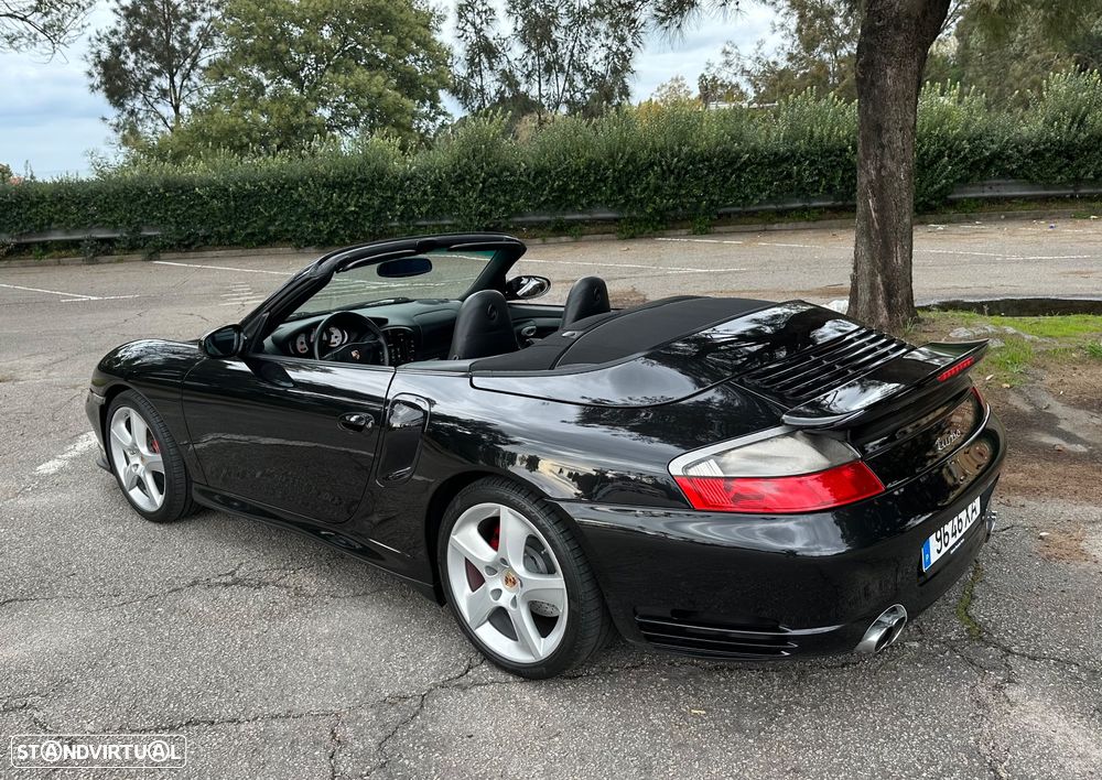 Porsche 911 (996) Turbo - 36