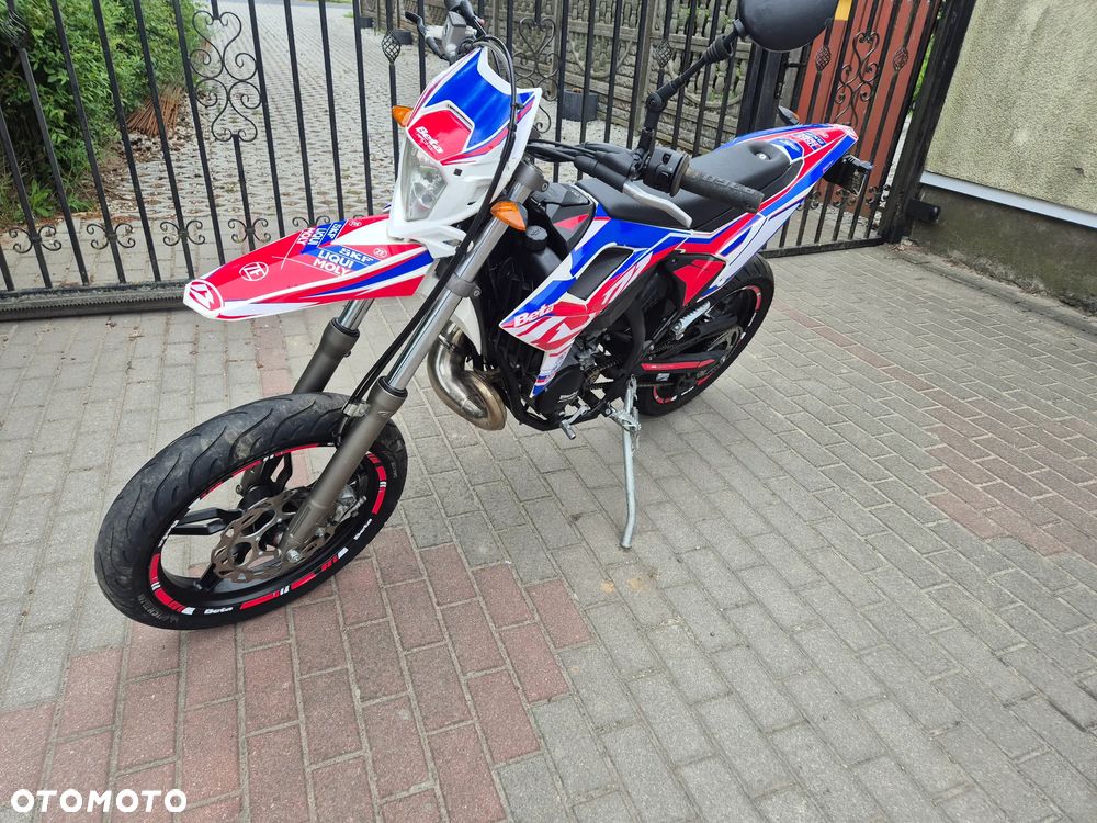 Beta RR - 9