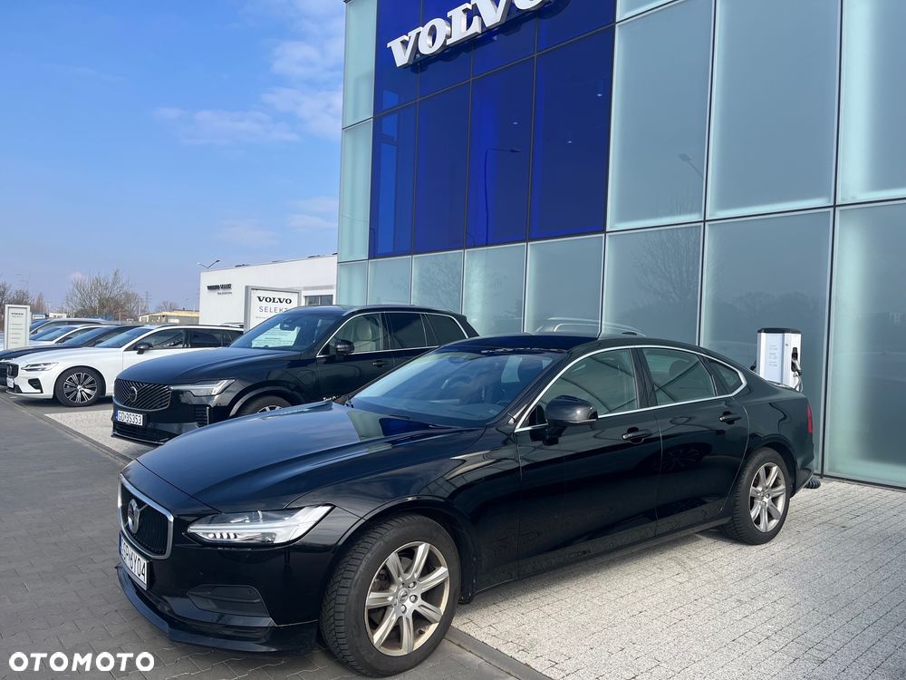 Volvo S90 D3 Momentum - 1