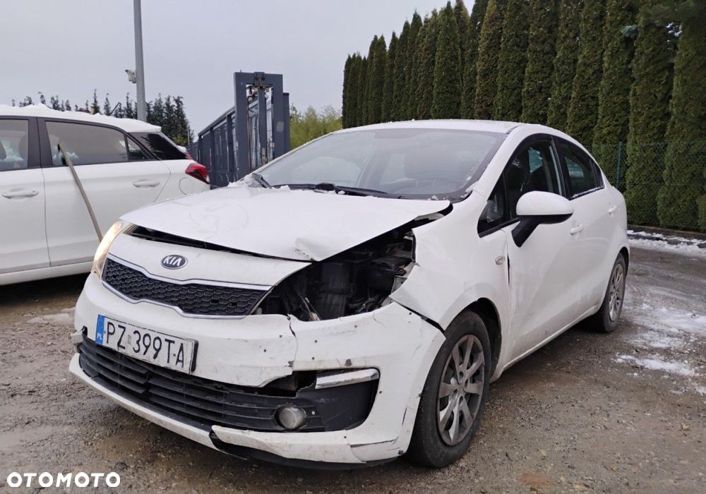 Kia Rio - 3
