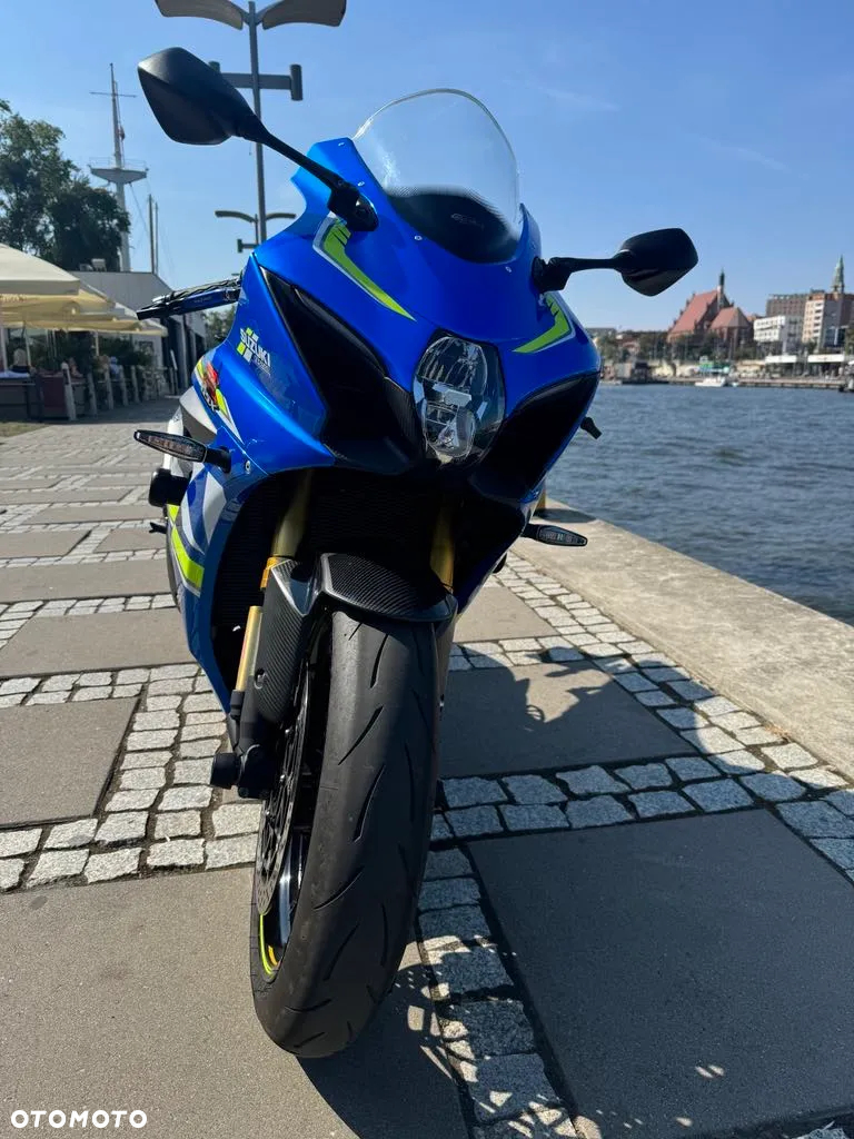 Suzuki GSX-R - 2