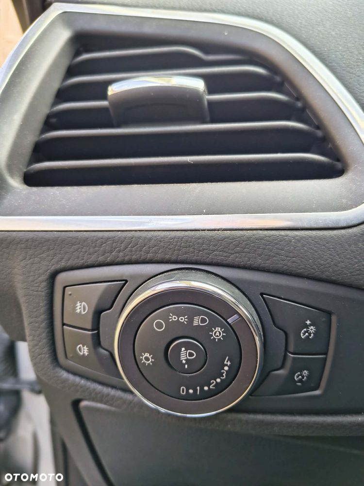 Ford S-Max 2.0 EcoBlue Trend - 3