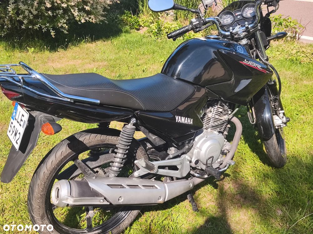 Yamaha YBR - 8