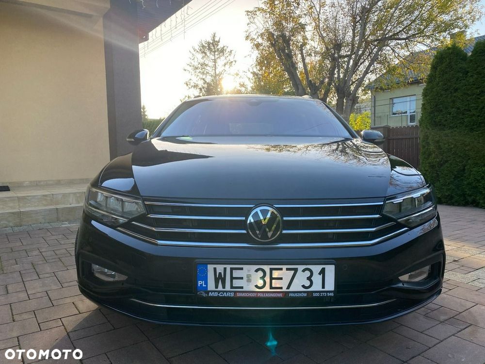 Volkswagen Passat - 4