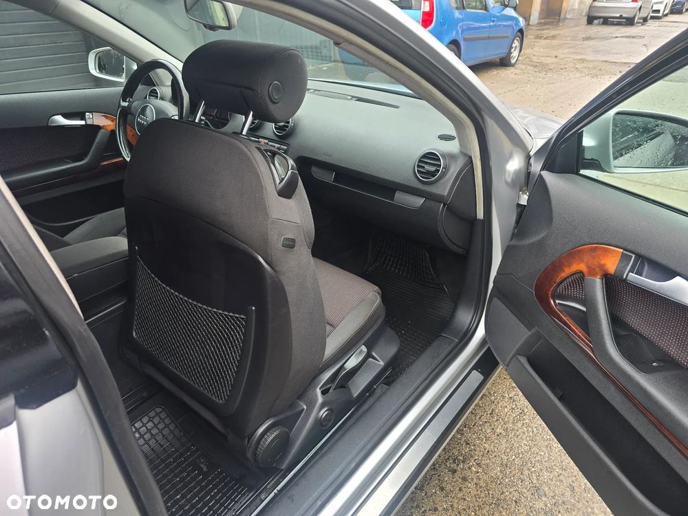 Audi A3 3-drzwiowe 2.0 TDI Ambition - 19