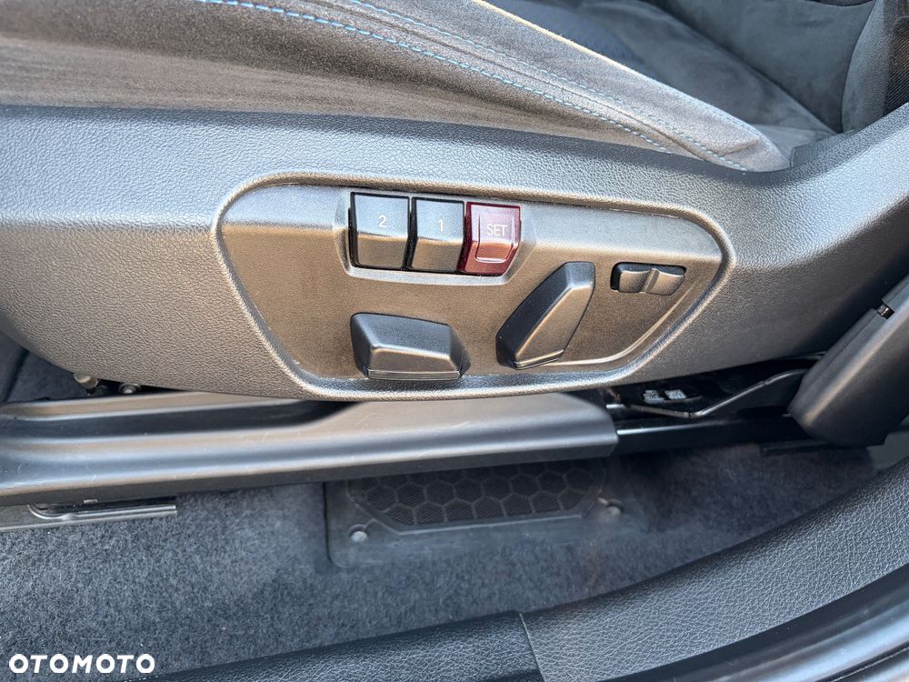 BMW Seria 2 220d Sport-Aut M Sport - 27