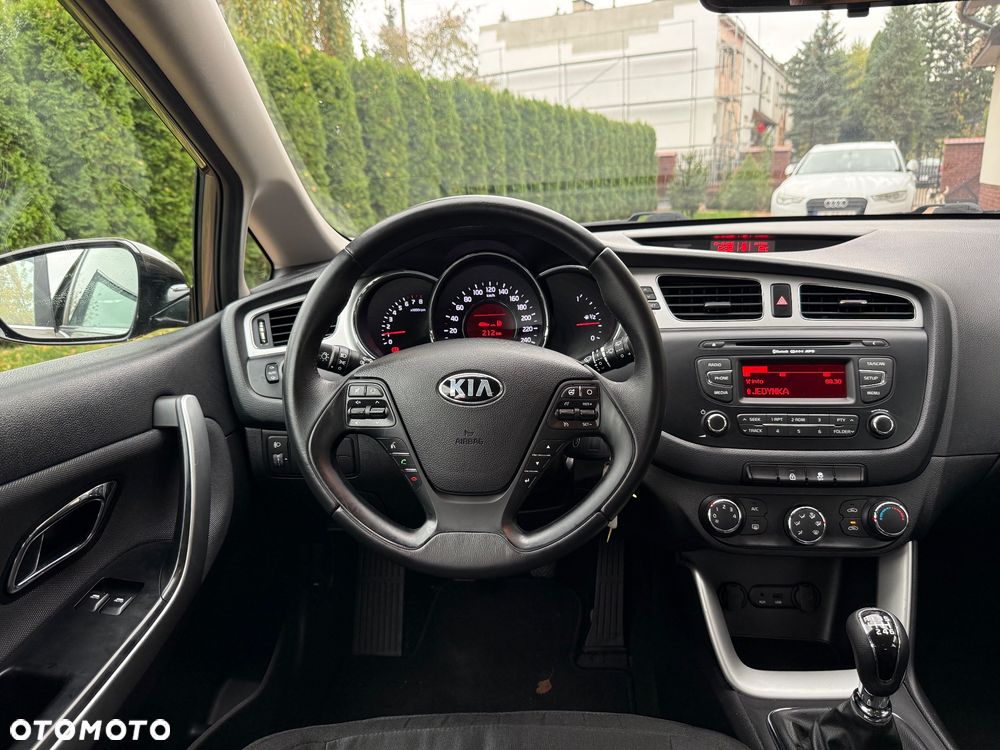 Kia Ceed - 18