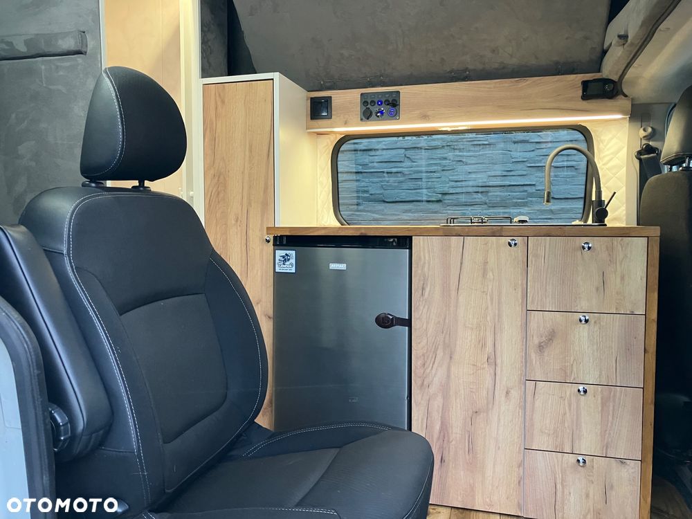 Renault Trafic - 11