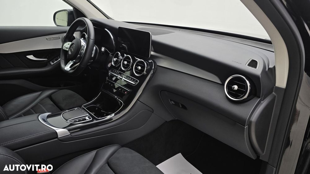 Mercedes-Benz GLC - 18