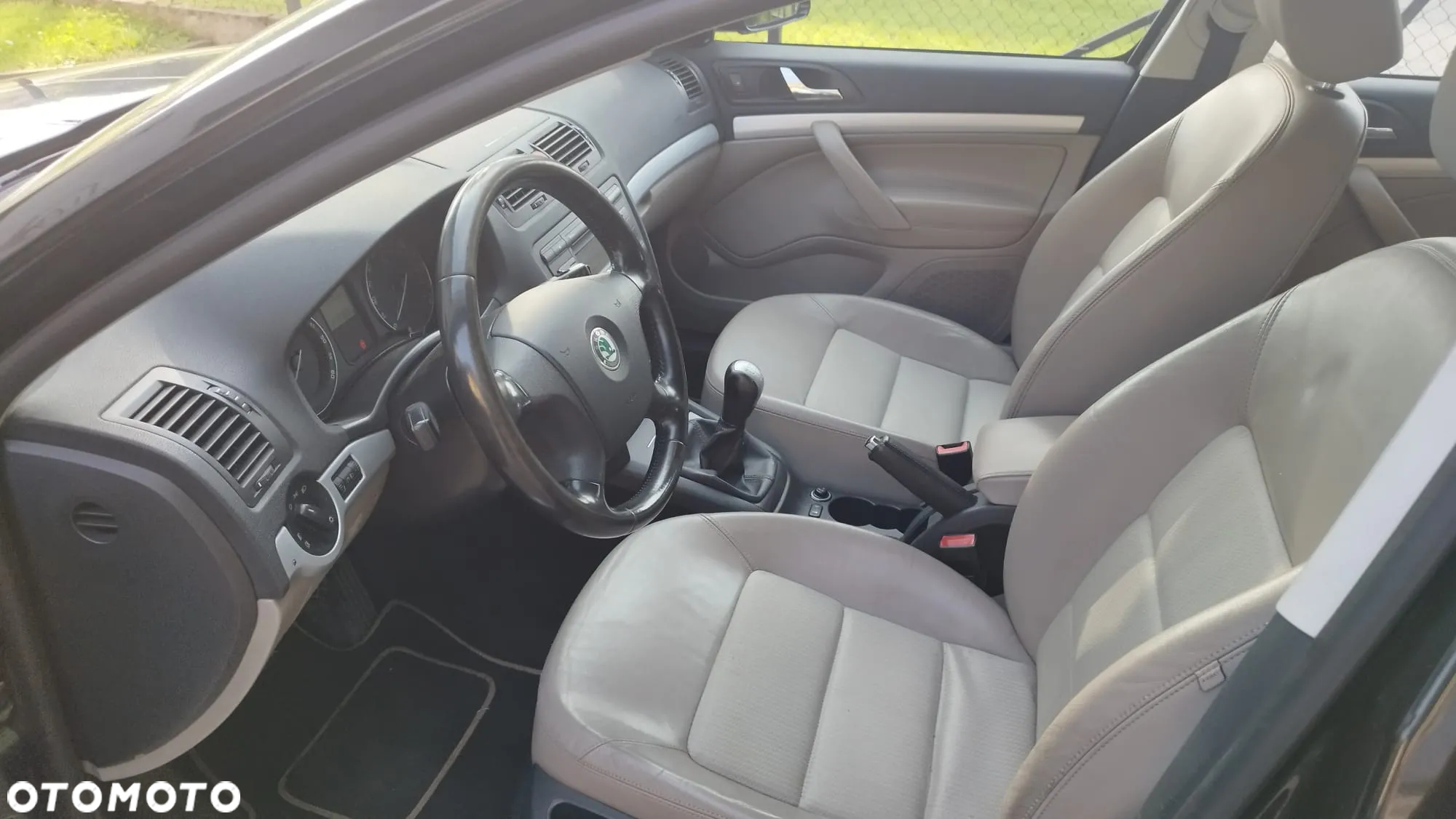Skoda Octavia 2.0 TDI Ambiente - 10