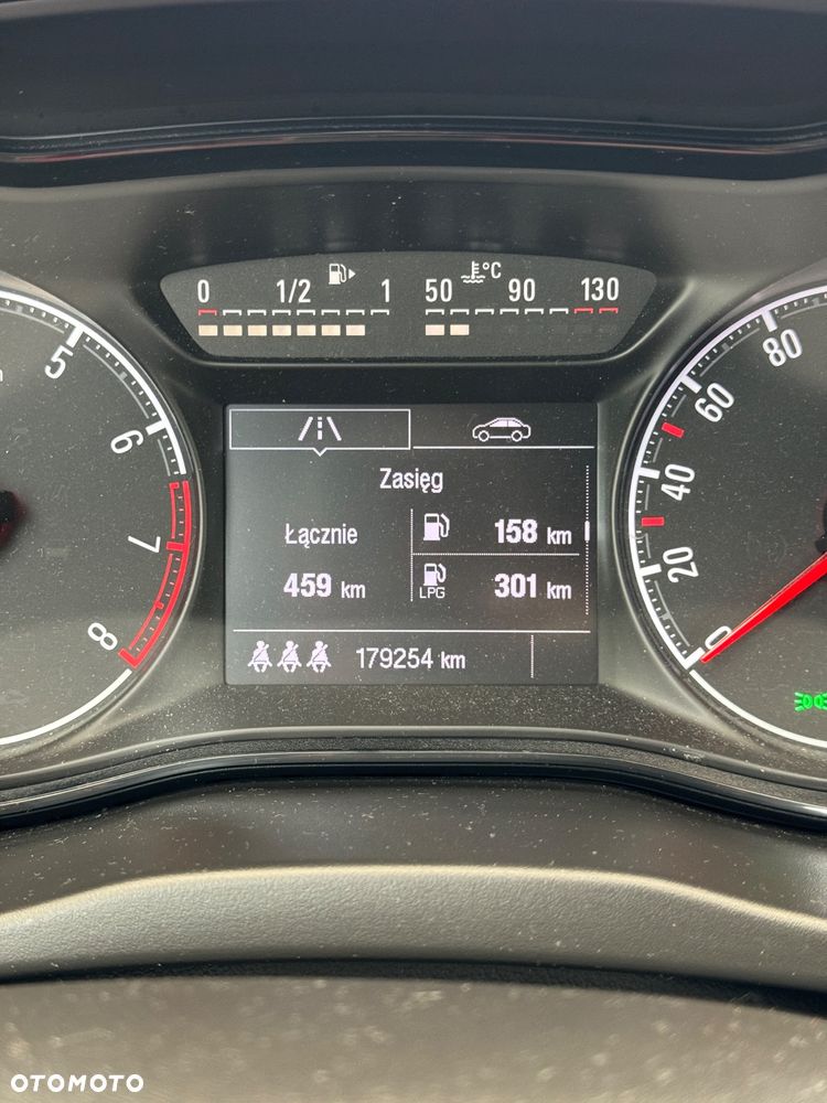 Opel Corsa 1.4 Enjoy - 17