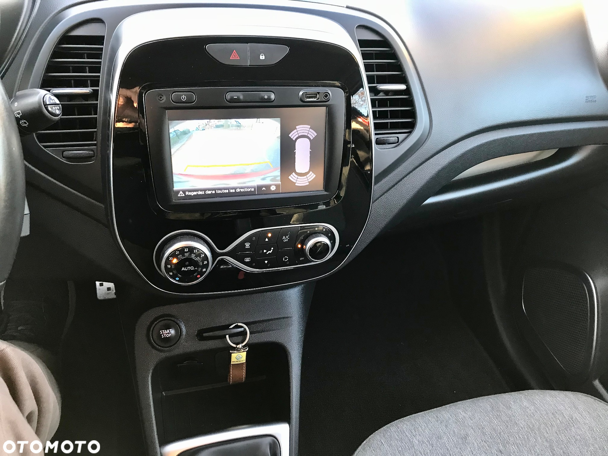 Renault Captur - 11