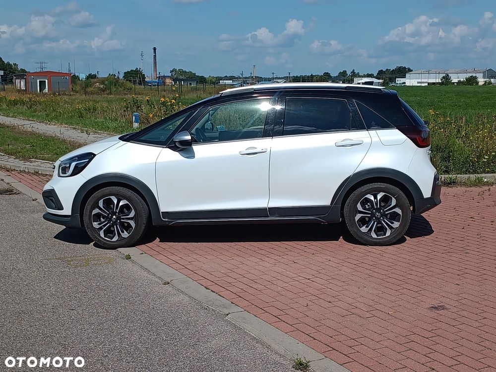 Honda Jazz 1.5 i-MMD Executive Crosstar (Czarny Dach) - 19