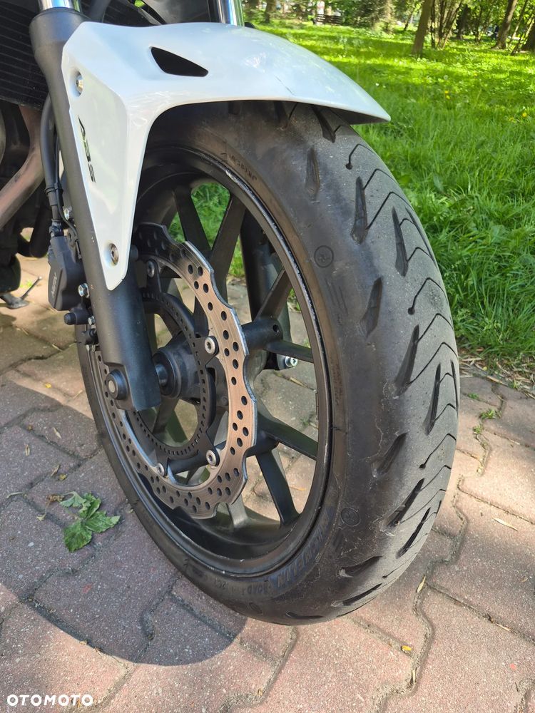 Honda CB - 9