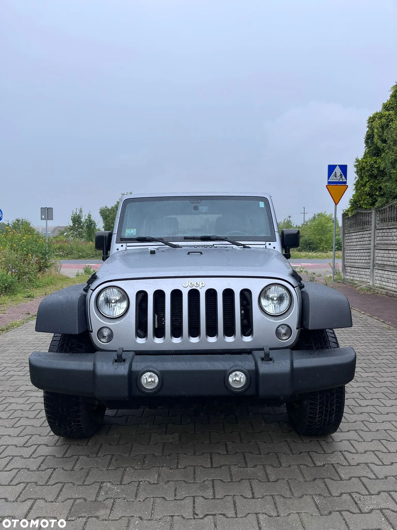 Jeep Wrangler - 1