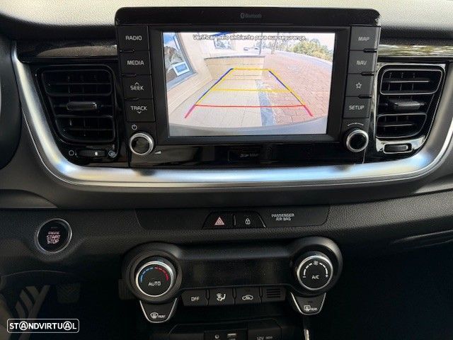 Kia Stonic 1.0 T-GDI Tech - 11