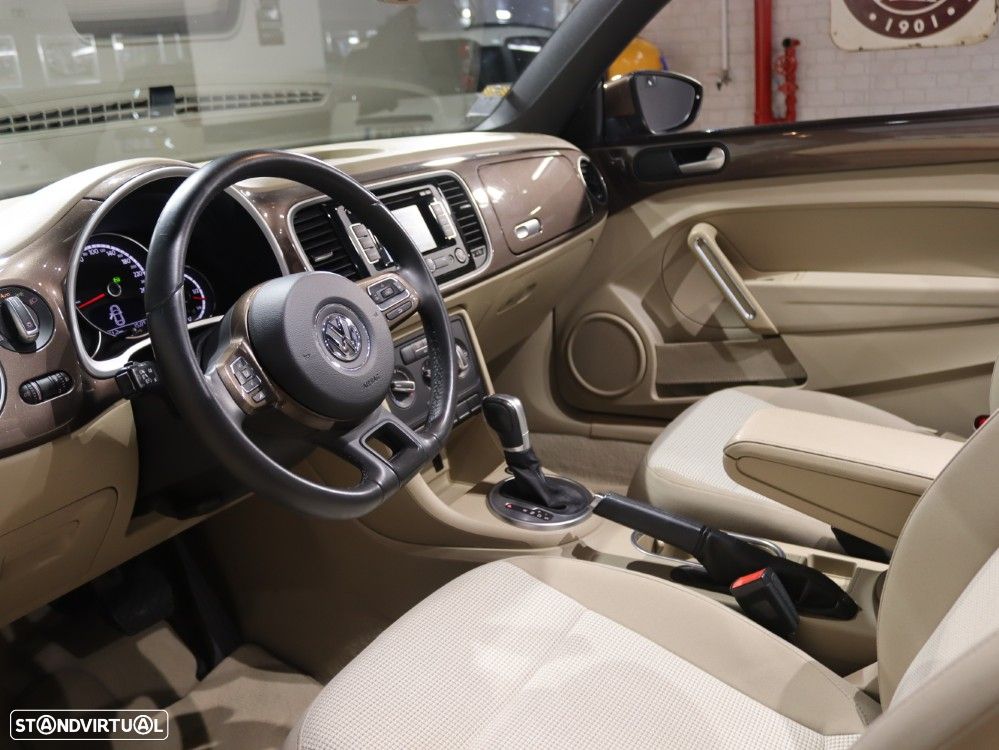 VW New Beetle Cabriolet 1.4 TSI Sport DSG - 12