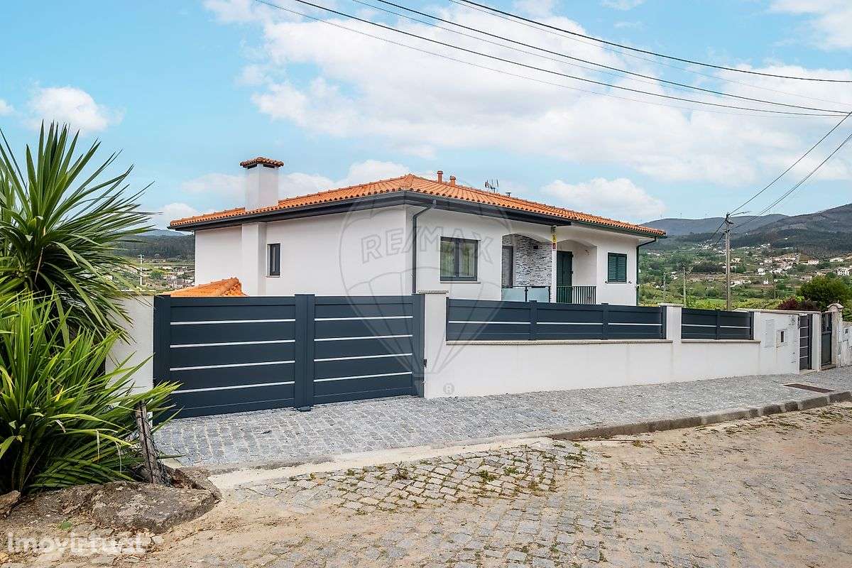 Moradia T3 para venda - Grande imagem: 3/45