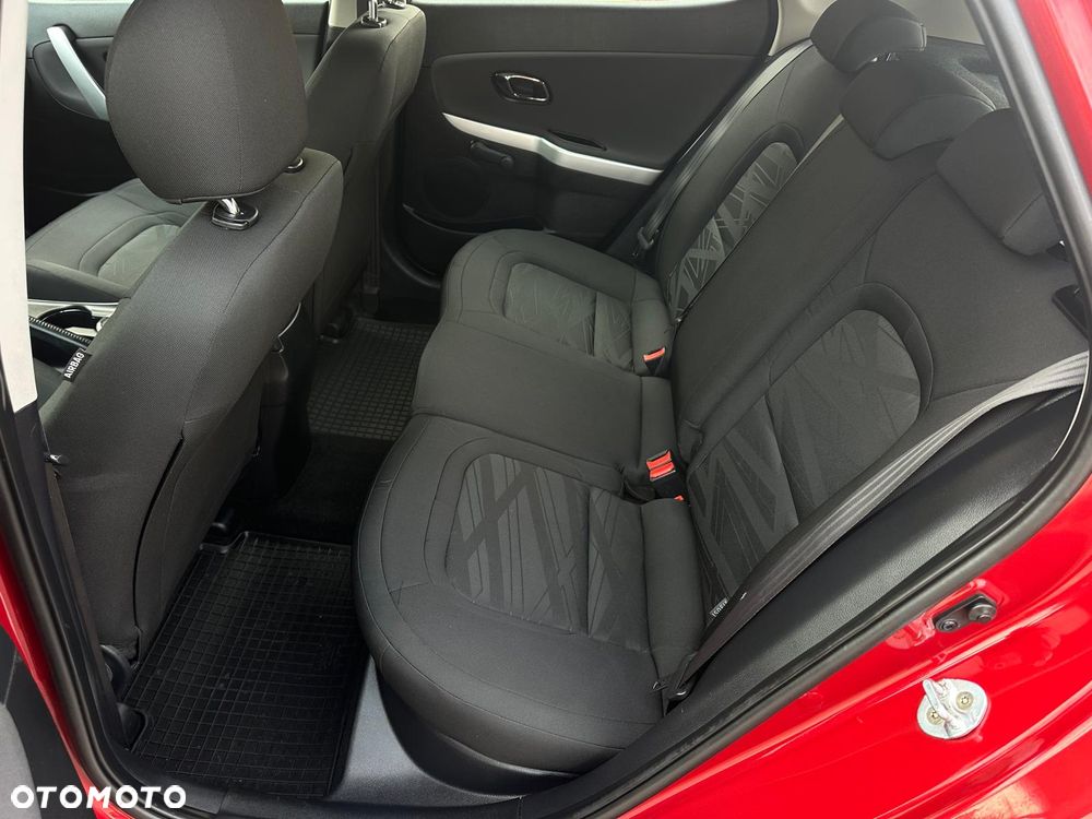 Kia Ceed - 29