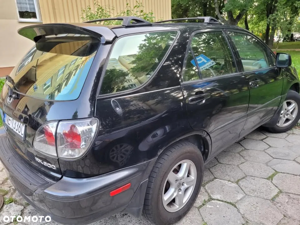 Lexus RX - 5